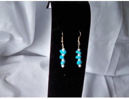 Howlite Dyed Turquoise & Pearl earrings