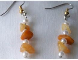 Yellow Jade & Pearl earrings