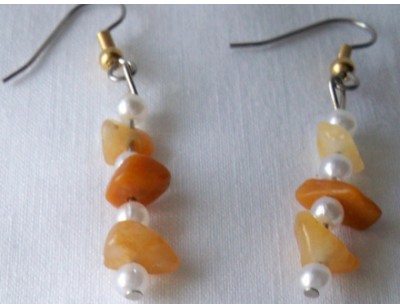 Yellow Jade & Pearl earrings