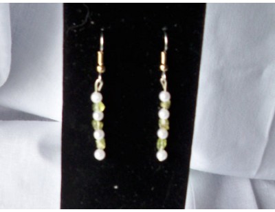 Peridot & Pearl earrings