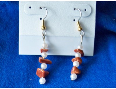 Goldstone & Pearl earrings