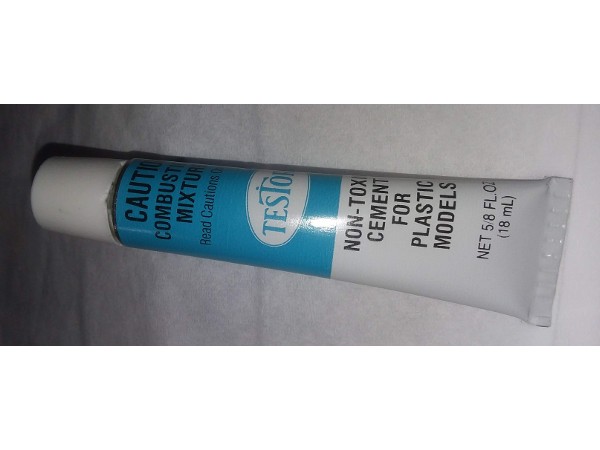 Testors Plastic Cement - 5/8 oz. Glue Tube